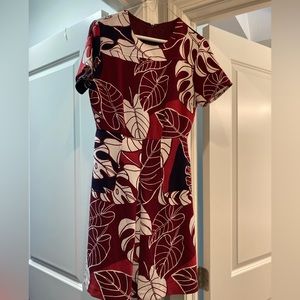 Beautiful dress with tropical leaf design